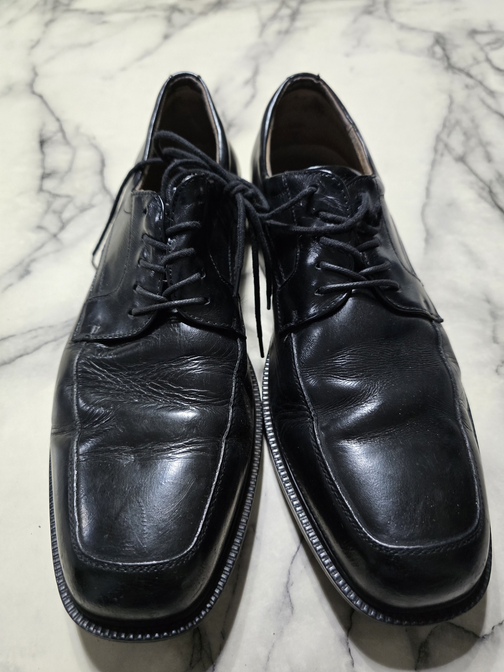 Clarks Classic Men's Black Leather Dress Shoes